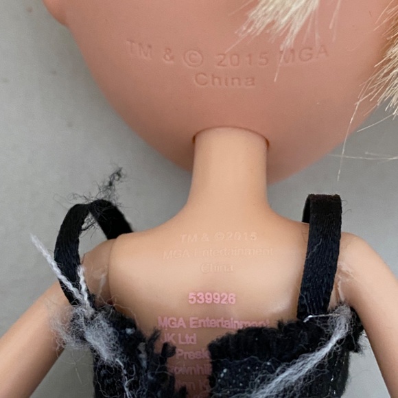 Bratz dolls lot, $30 for 3 - Picture 7 of 9